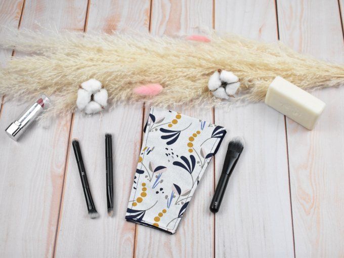 Pochette pinceaux à maquillage